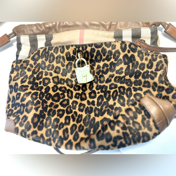 BURBERRY Authentic Ponyhair Crossbody
Bag. Great condition!!! - Picture 7 of 10